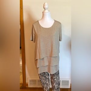 NWT TC LuLaRoe leggings & Chico's size 2 matching s/s beige, tiered top